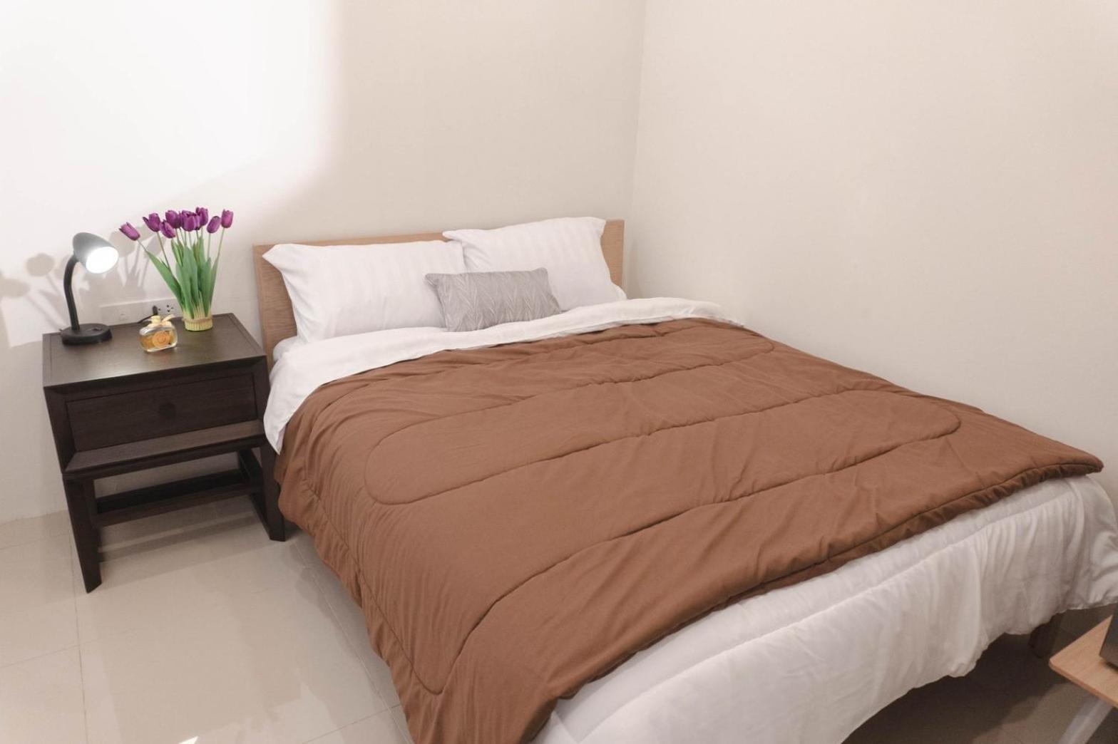 בנגקוק Bnb98 Silom Hotel חדר תמונה