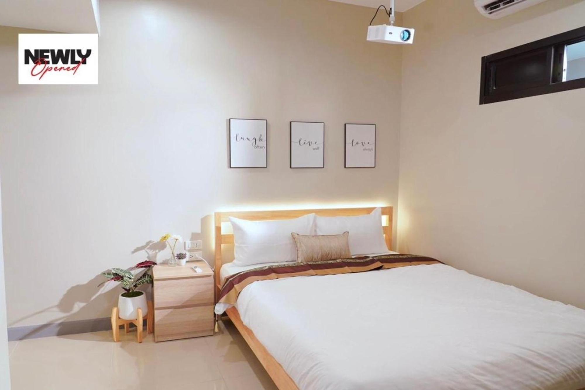 בנגקוק Bnb98 Silom Hotel מראה חיצוני תמונה