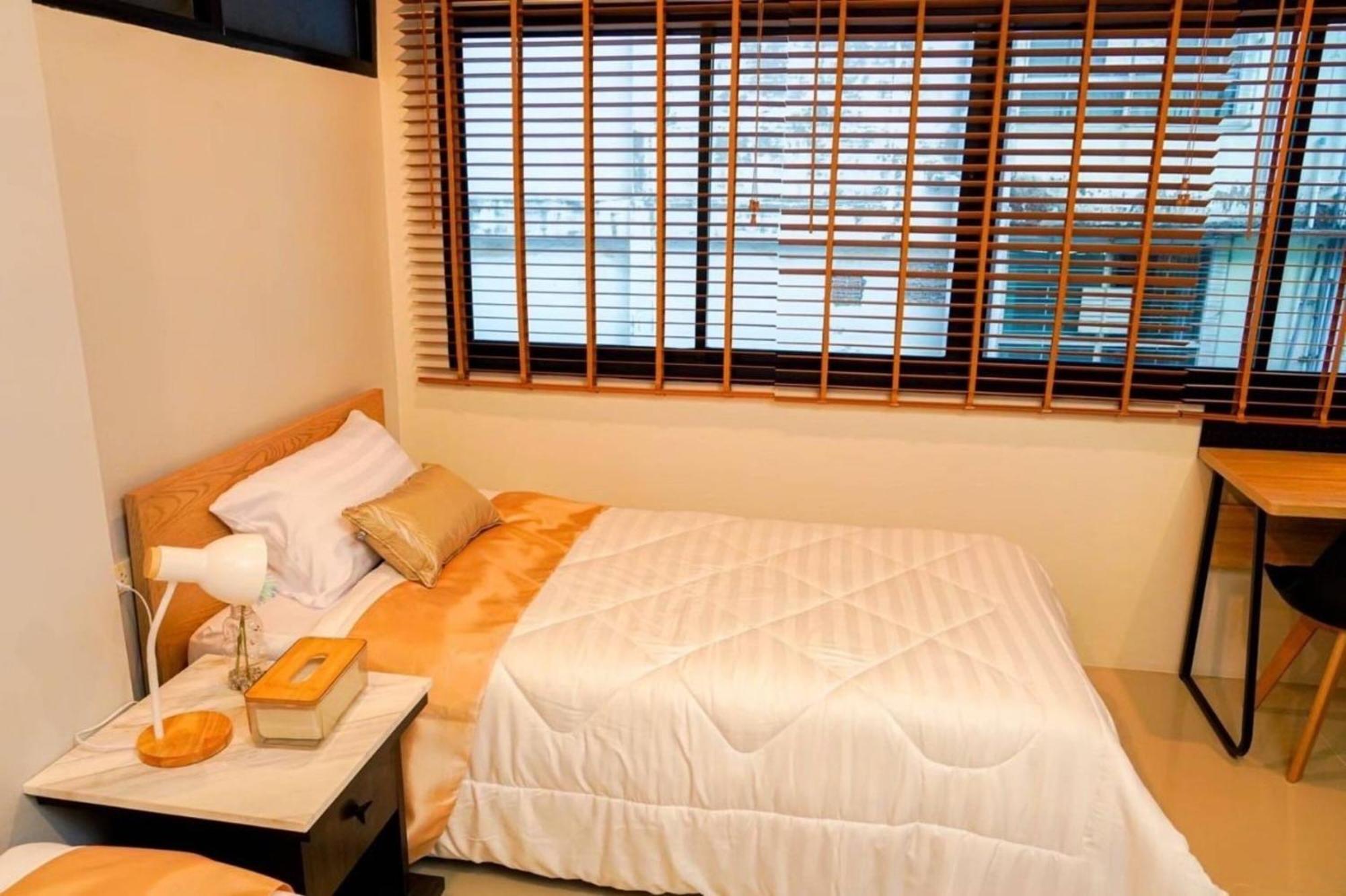 בנגקוק Bnb98 Silom Hotel מראה חיצוני תמונה