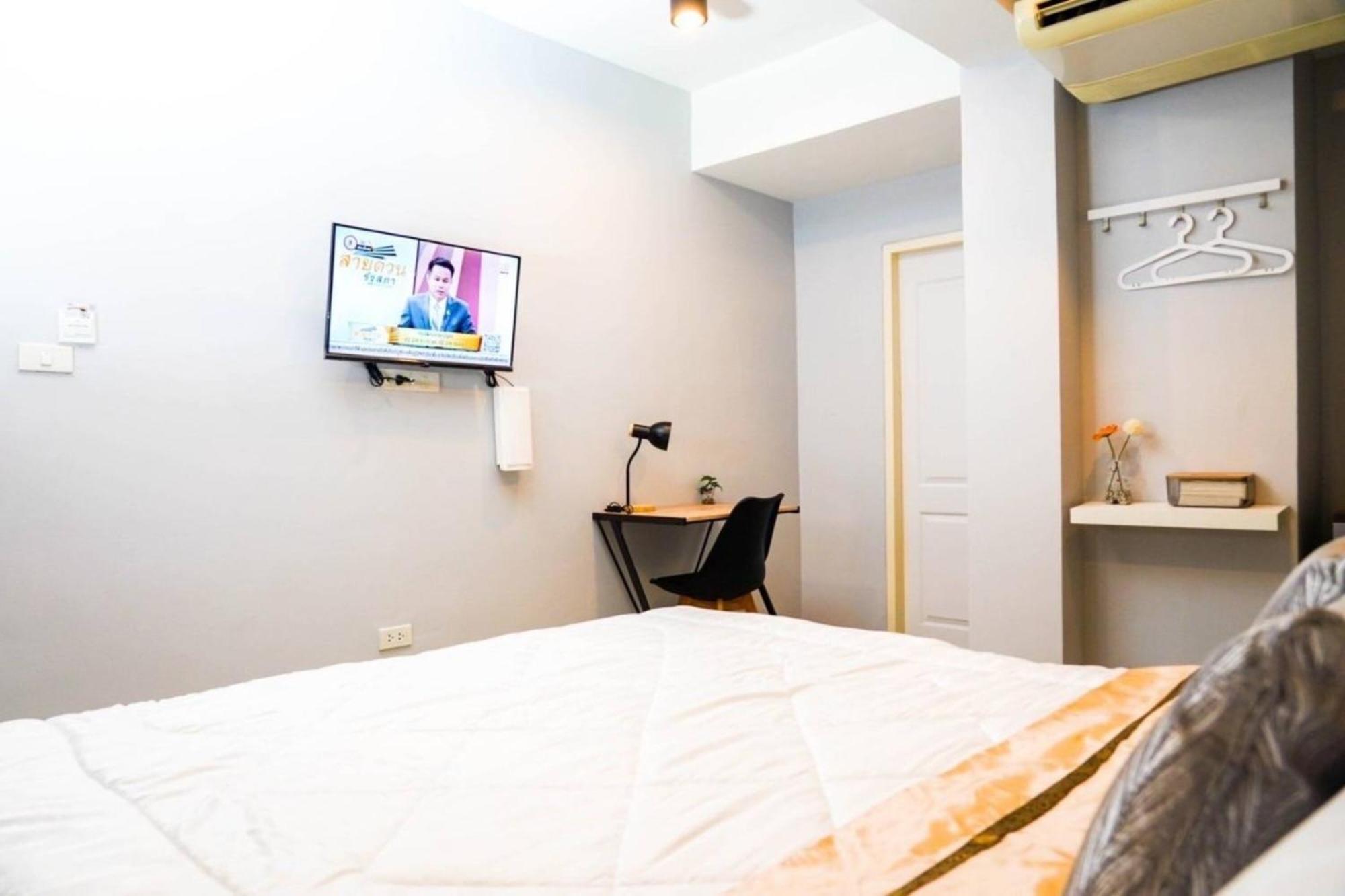 בנגקוק Bnb98 Silom Hotel מראה חיצוני תמונה