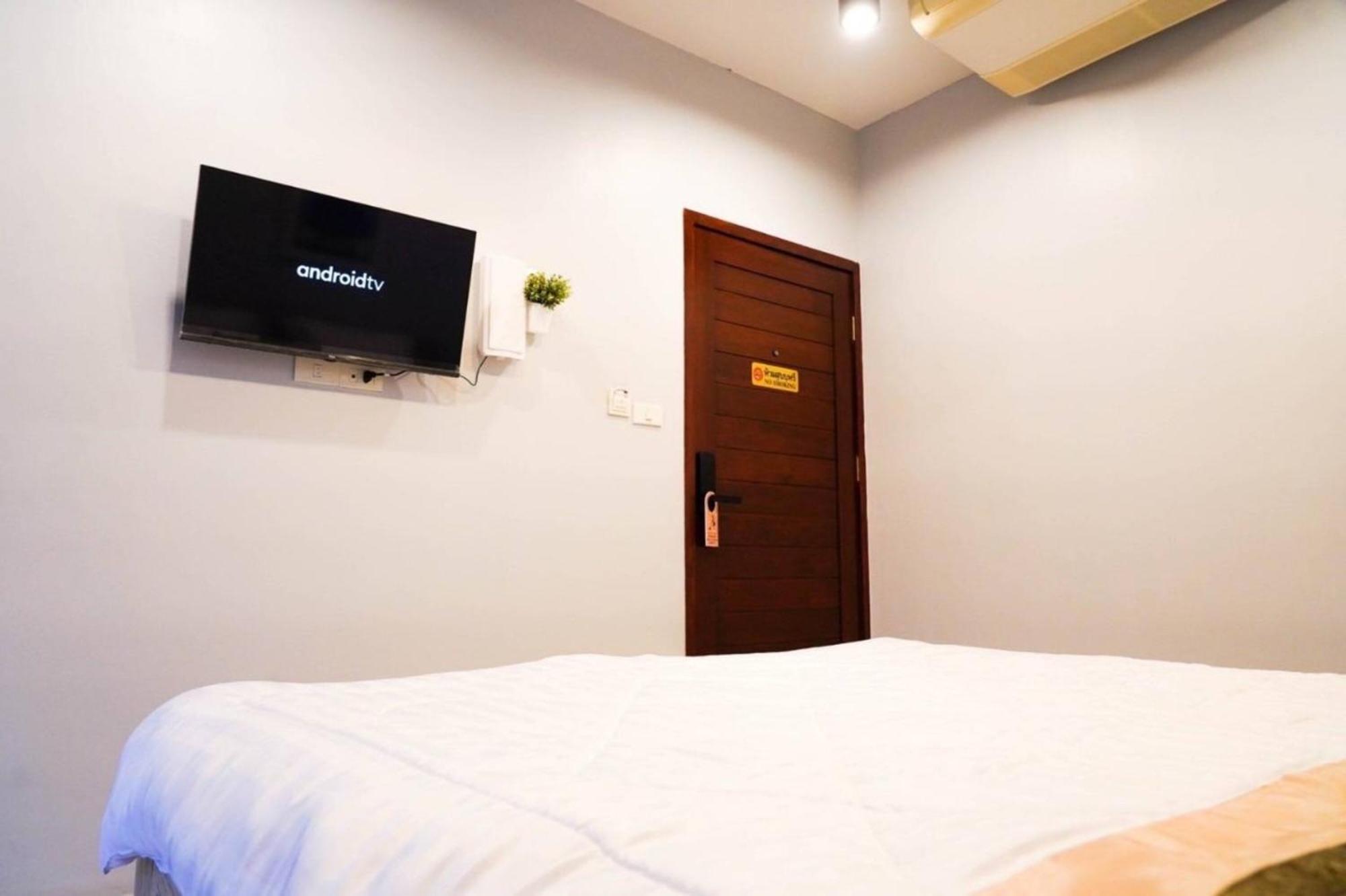 בנגקוק Bnb98 Silom Hotel מראה חיצוני תמונה